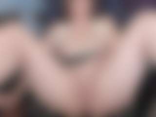kellycarolina's Live Sex Cam Show