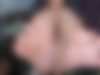 kellycarolina's Live Sex Cam Show