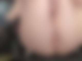 kellycarolina's Live Sex Cam Show