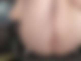 kellycarolina's Live Sex Cam Show