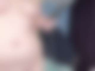 kellycarolina's Live Sex Cam Show