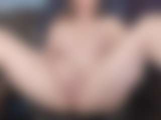 kellycarolina's Live Sex Cam Show