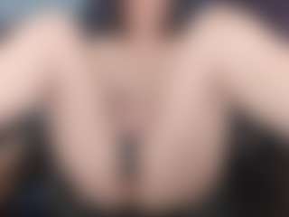 kellycarolina's Live Sex Cam Show