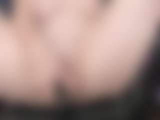 kellycarolina's Live Sex Cam Show