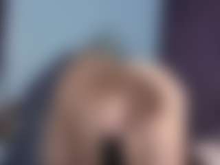 kellycarolina's Live Sex Cam Show