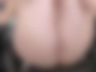 kellycarolina's Live Sex Cam Show