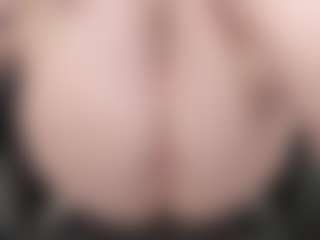 kellycarolina's Live Sex Cam Show