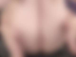 kellycarolina's Live Sex Cam Show