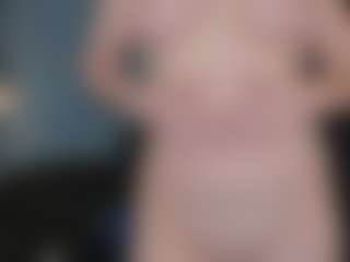 kellycarolina's Live Sex Cam Show