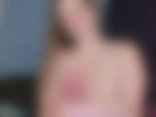 KellyCarolina's Live Sex Cam Show