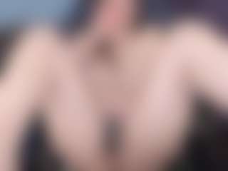 KellyCarolina's Live Sex Cam Show