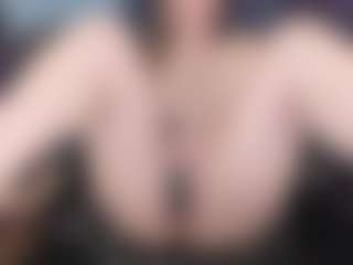 KellyCarolina's Live Sex Cam Show