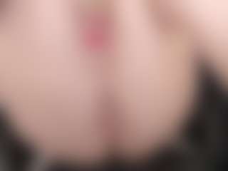 KellyCarolina's Live Sex Cam Show
