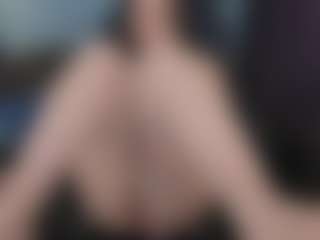 KellyCarolina's Live Sex Cam Show