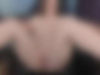 KellyCarolina's Live Sex Cam Show