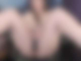 KellyCarolina's Live Sex Cam Show
