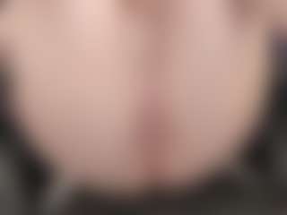 KellyCarolina's Live Sex Cam Show