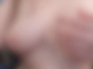 Live cam show with KellyCarolina - White on Mixed Magazine Live | united states