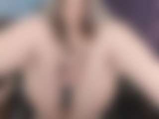 KellyCarolina's Live Sex Cam Show