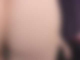 KellyCarolina's Live Sex Cam Show