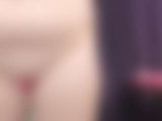 KellyCarolina's Live Sex Cam Show