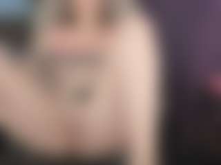 KellyCarolina's Live Sex Cam Show