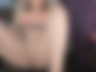 KellyCarolina's Live Sex Cam Show