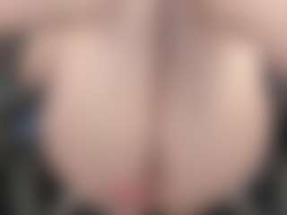 KellyCarolina's Live Sex Cam Show