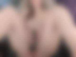 KellyCarolina's Live Sex Cam Show