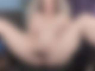 KellyCarolina's Live Sex Cam Show
