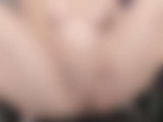 KellyCarolina's Live Sex Cam Show