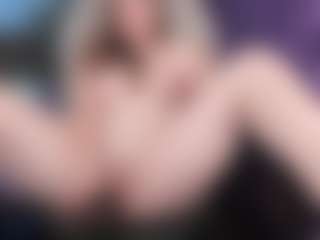 Live cam show with KellyCarolina - Lovense on Lustler