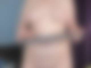 KellyCarolina's Live Sex Cam Show