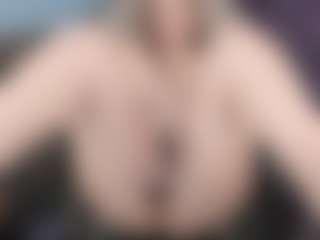 KellyCarolina's Live Sex Cam Show
