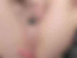 KellyCarolina's Live Sex Cam Show