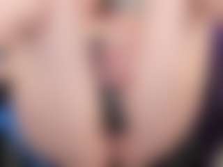KellyCarolina's Live Sex Cam Show