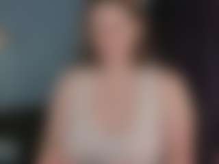 KellyCarolina's Live Sex Cam Show