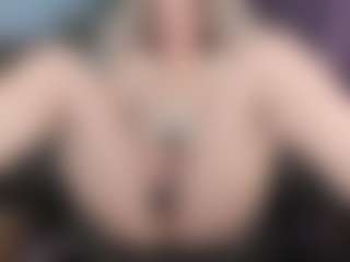 KellyCarolina's Live Sex Cam Show