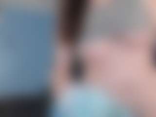 KellyCarolina's Live Sex Cam Show