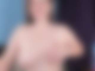 KellyCarolina's Live Sex Cam Show