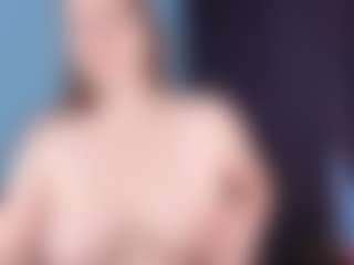 KellyCarolina's Live Sex Cam Show
