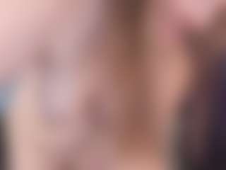 KellyCarolina's Live Sex Cam Show