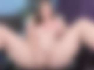 KellyCarolina's Live Sex Cam Show