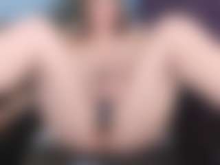 KellyCarolina's Live Sex Cam Show