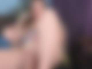 KellyCarolina's Live Sex Cam Show