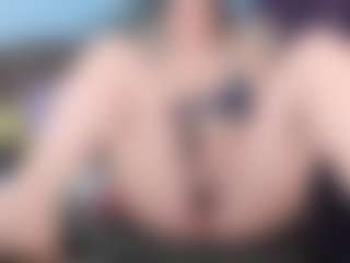 KellyCarolina's Live Sex Cam Show