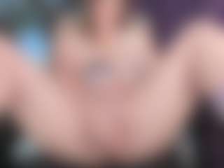 KellyCarolina's Live Sex Cam Show