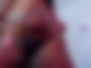 Live cam show with Naomi King - Facial Piercings on Camiplay Live