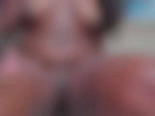 Live cam show with Naomi King - Big Tits Dildo on livesuperchat.net