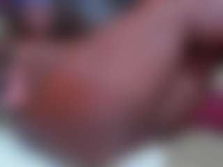 Live cam show with Naomi King - Handjob on Dolls Live